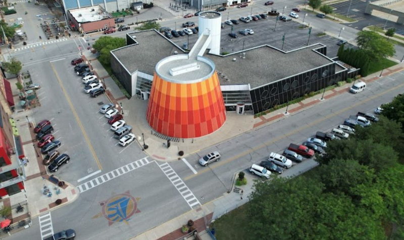 Wenonah Hotel - Now Site Of Delta College Planetarium (newer photo)